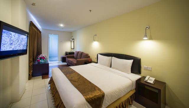Hotel Zamburger Segamat Habitación foto